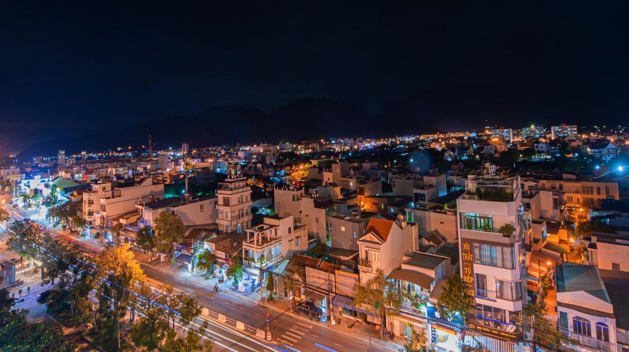 Uy Duong Hotel & Apartment - Nha Trang Esterno foto